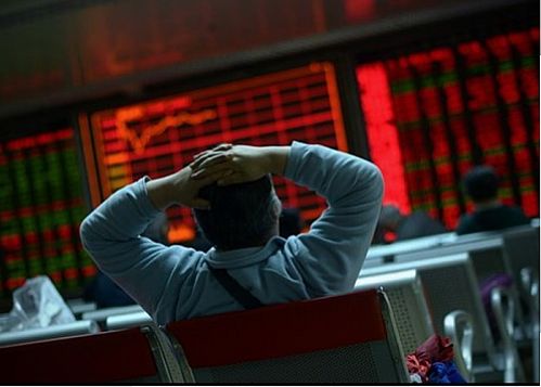 شاخص بورس بیش از ۵ هزار واحد ریخت