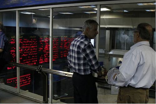 تاثیر کاهش قیمت جهانی نفت بر بازار سرمایه کوتاه‌مدت است