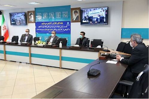  مدیرعامل بانک توسعه تعاون ازکارگران نمونه استان خوزستان تقدیرنمود
