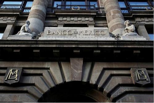 بانک مرکزی مکزیک نرخ بهره را به پایین‌ترین سطح از سال ۲۰۱۶ رساند