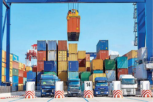 کاهش حجم واردات و صادرات چین تحت تاثیر ضربه پاندمی به اقتصاد جهان