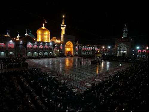 بیمه کوثر خدمتگزار کارکنان آستان قدس رضوی