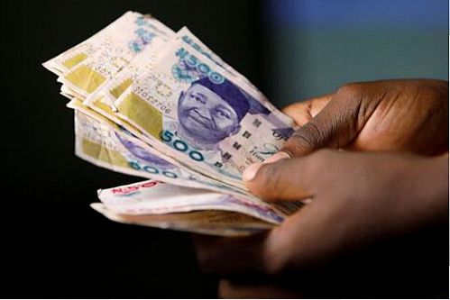  بانک مرکزی نیجریه نرخ رسمی ارز خود را ۵.۵ درصد کاهش داد