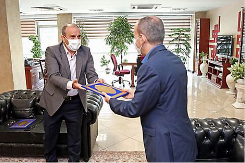  تقدیر از پزشکان بانک توسعه تعاون به مناسبت روز پزشک