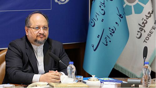  تعاونی­ ها در اشتغال پایدار ، محرومیت زدایی و کاهش آثار منفی رکود تورمی، نقشی موثر دارند 