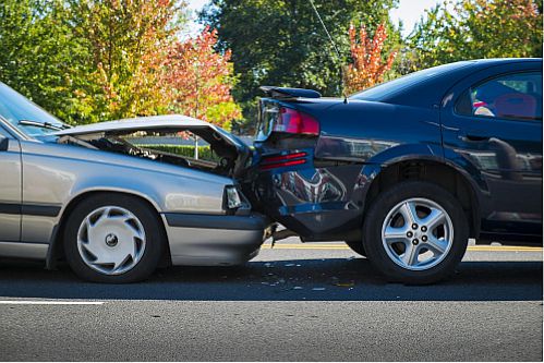  مجازات فردی که بدون گواهینامه رانندگی تصادف کند، چیست؟ 