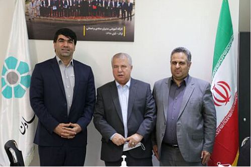  علی پروین امور بانکی پیشکسوتان کهن پرسپولیس را به بانک تعاون سپرد