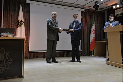  توسعه کشاورزی و بهبود وضع کشاورزان دو ماموریت آرمانی بانک کشاورزی است