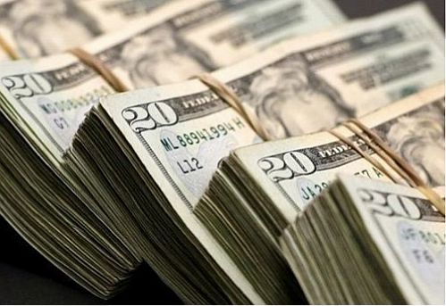 نرخ تسعیر ارز بانک‌ها ۱۵ هزار و ۹۰۰ تومان اعلام شد