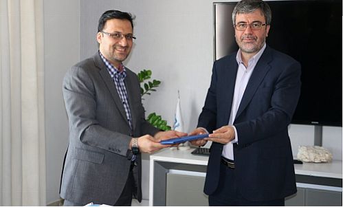 دیدار مدیرعامل بیمه رازی با مدیریت روابط عمومی در روز ملی ارتباطات و روابط عمومی