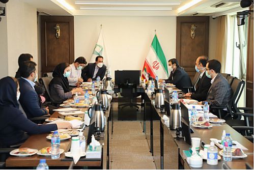  کارگزاری بانک کارآفرین» به مجمع نشست