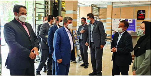  تاکید مدیرعامل بانک سینا بر استفاده شعب از ظرفیت های شهر اصفهان در جهت رضایتمندی مشتریان 