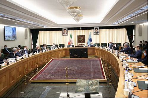  بررسی مسائل بانکی مربوط به حوزه تولید و تجارت
