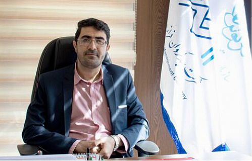 نرخ ارز دستوری پایین نمی‌آید
