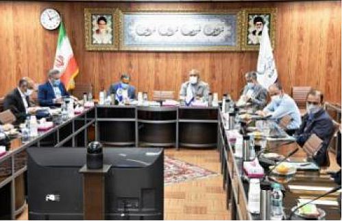  دیدار مدیرعامل بانک تجارت با مدیران شرکت‌های پتروشیمی در ماهشهر