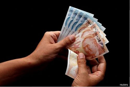  سقوط ارزش لیر و توقف در معاملات بورس ترکیه