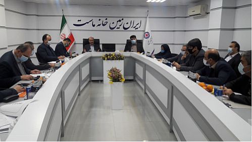 برگزاری جلسه روسای شعب بانک ایران زمین در استان گیلان