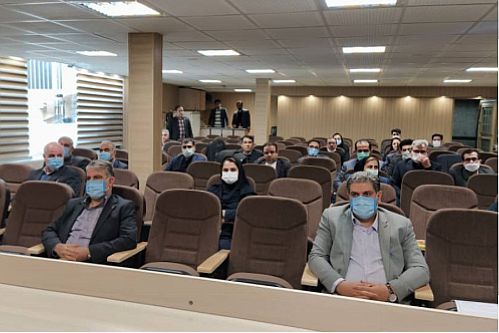  جلسه بررسی عملکرد روسای شعب بانک ایران زمین منطقه آذربایجان 