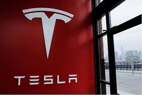  اعلام برتری شرکت تسلا توسط جو بایدن