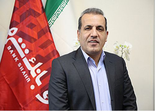 تاکید رئیس هیات مدیره بانک شهر بر پاسخگویی شایسته کارکنان به نیازهای مشتریان