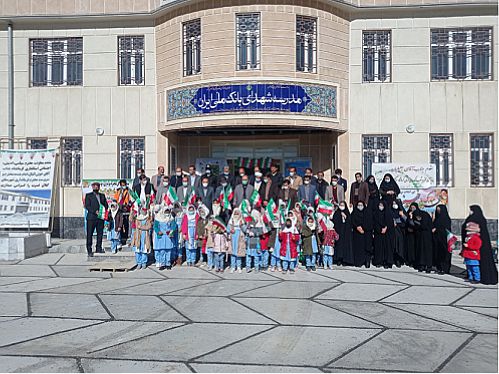 افتتاح مدرسه 9 کلاسه شهدای بانک ملی ایران در گواور گیلانغرب