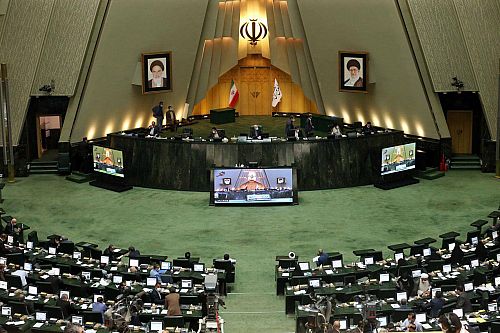  رسیدگی به طرح بانکداری جمهوری اسلامی ایران در مجلس 