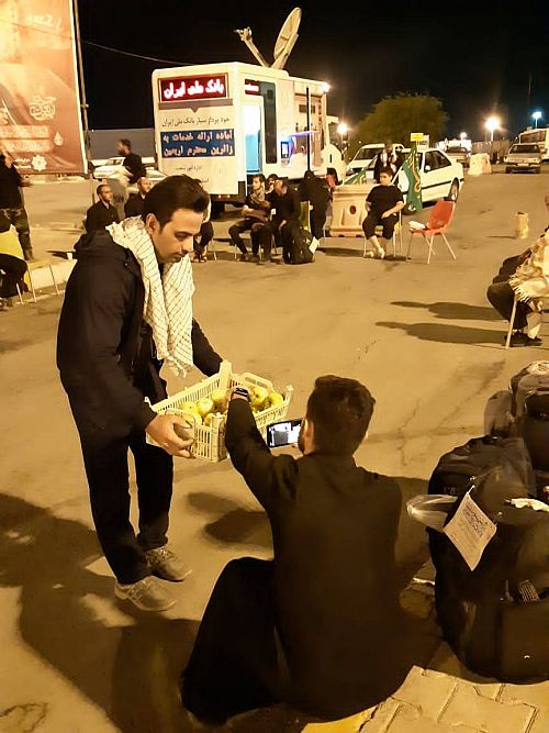 بانک ملی ایران میزبان زائران اربعین حسینی در پایانه مرزی تمرچین