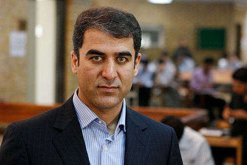 تاخیر در تحویل خودرو به خریداران بورس کالا، جریمه خودروساز را در پی دارد