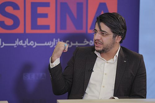 اصرار برای تداوم سیاست ارز چند نرخی، توجیه ندارد!