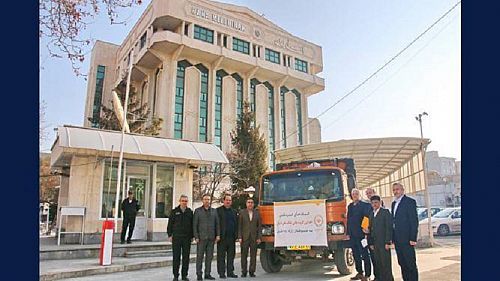 ارسال کمک های بانک ملی ایران به مردم زلزله زده شهرستان خوی در استان آذربایجان غربی